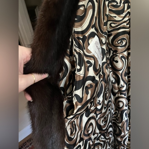 EUVC Stunning Vintage Dark Brown and Blackish Long Swing Mink Jacket - Picture 2 of 11